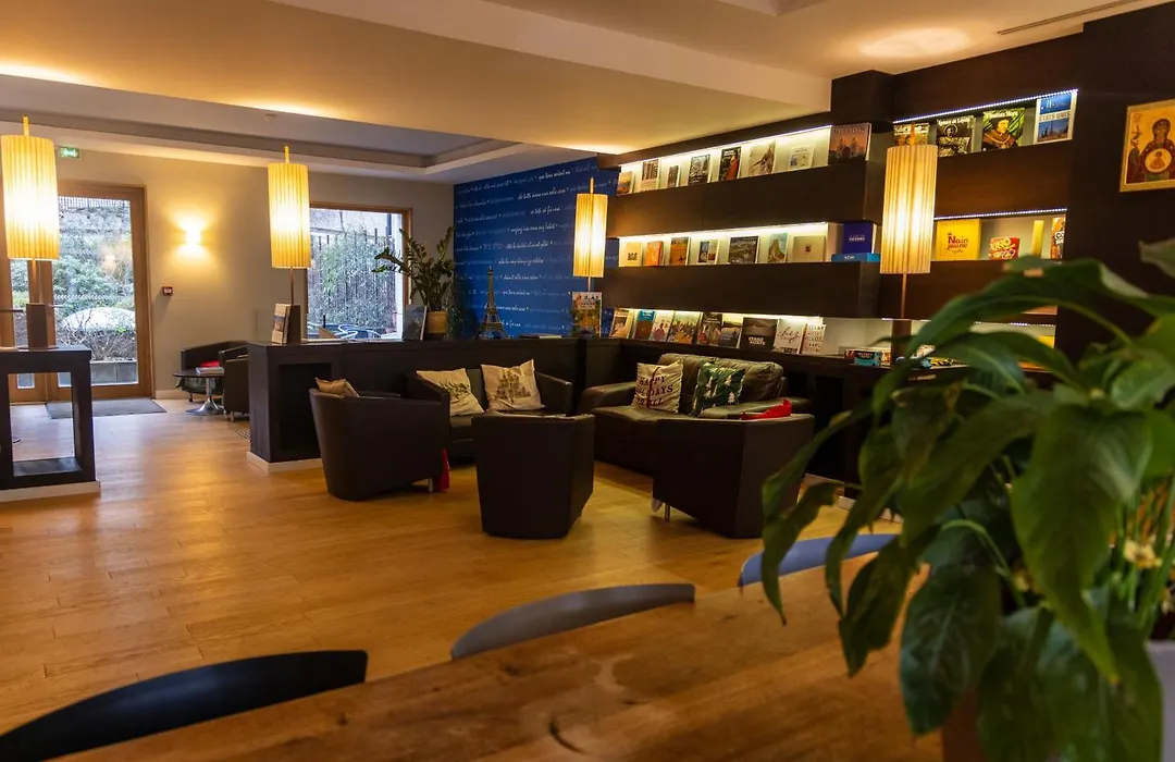 Adveniat Paris-1